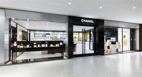 chanel boutique ottawa|Chanel Opens 1st Standalone Fragrance and Beauty .